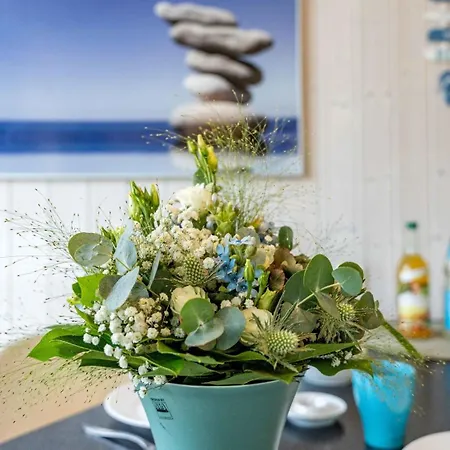 Strandhaus Freibeuterweg 14 *