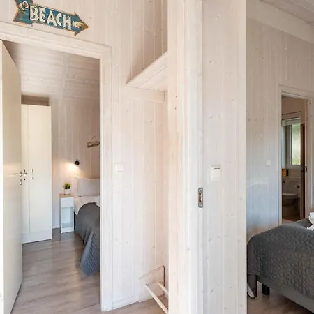 Semesterbostad Strandhaus Freibeuterweg 14 Priwall