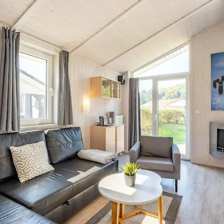 Strandhaus Freibeuterweg 14 Priwall
