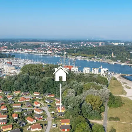 Strandhaus Freibeuterweg 14 * Priwall