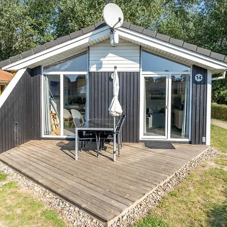 Strandhaus Freibeuterweg 14 Priwall